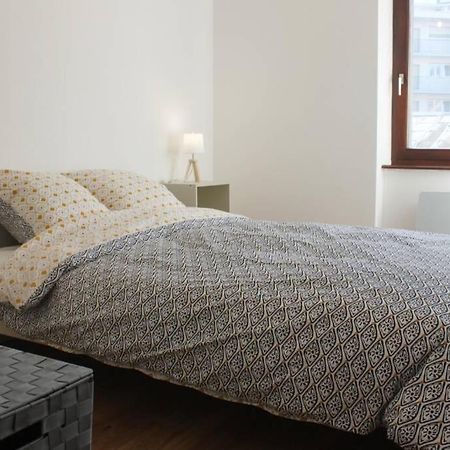 Apartamento Nod Off In Neudorf! Cozy 2 Beds Near The Tram Estrasburgo Exterior foto