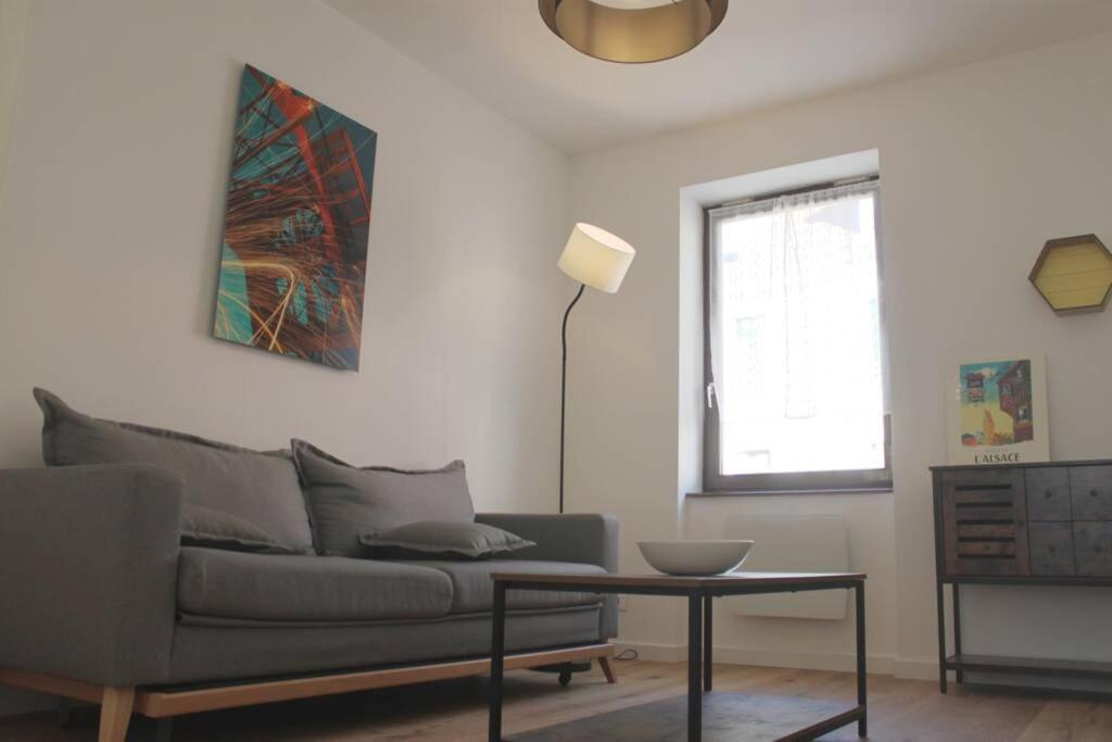 Apartamento Nod Off In Neudorf! Cozy 2 Beds Near The Tram Estrasburgo Exterior foto
